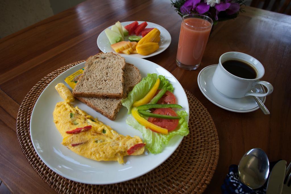 Ubud Kerta City Hotel Zewnętrze zdjęcie